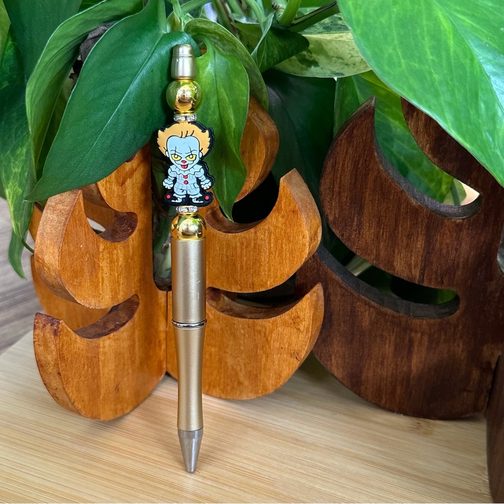 🎃 Spooky Halloween Silicone Pen | Handmade Beaded Pen | Fall Writing Accessory 👻